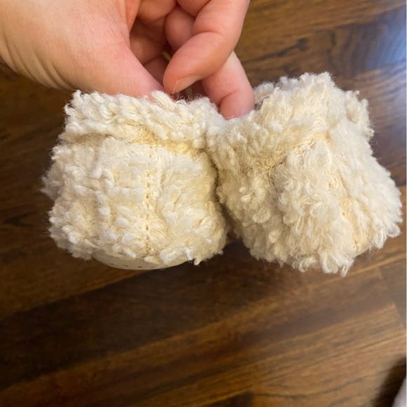 UGG- 0/1 baby booties lined infant size fuzzy velcro strap slippers pre-walkers - Picture 6 of 16